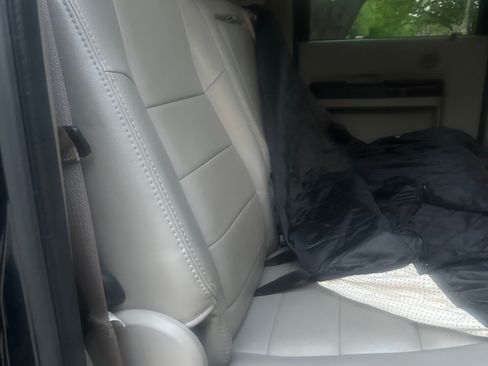 Used 2010 Ford F250 XL image 11