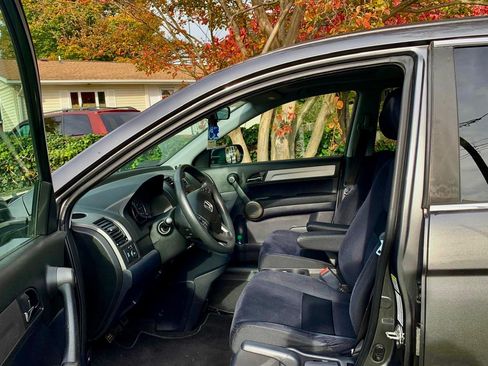 Used 2011 Honda CR-V EX image 6