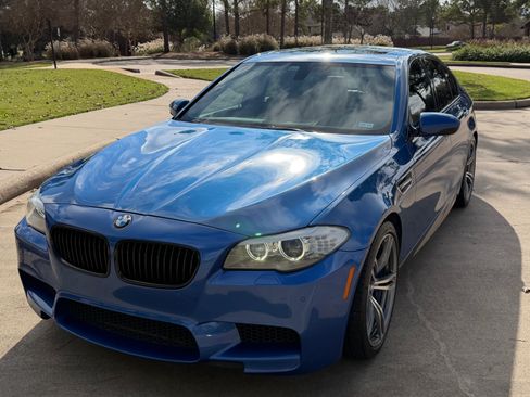 Used 2013 BMW M5 image 18