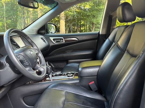 Used 2015 Nissan Pathfinder SL w/ SL Premium Package AWD/4WD image 9