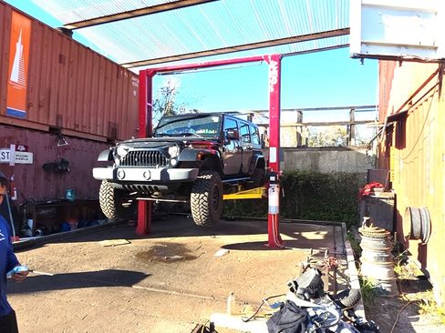 Used 2014 Jeep Wrangler Unlimited Sahara w/ Max Tow Package AWD/4WD image 14