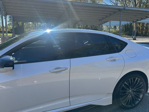 Used 2022 Acura TLX Type S image 5