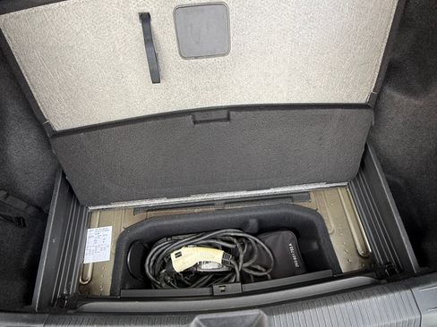 Used 2021 Volkswagen ID.4 1st Edition RWD image 9