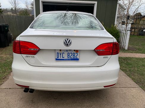 Used 2014 Volkswagen Jetta SEL FWD image 8