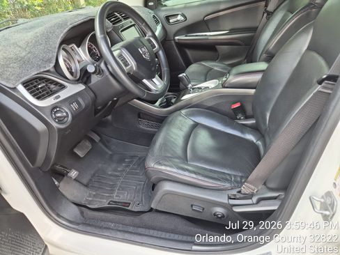 Used 2017 Dodge Journey GT w/ Driver Convenience Group FWD image 8