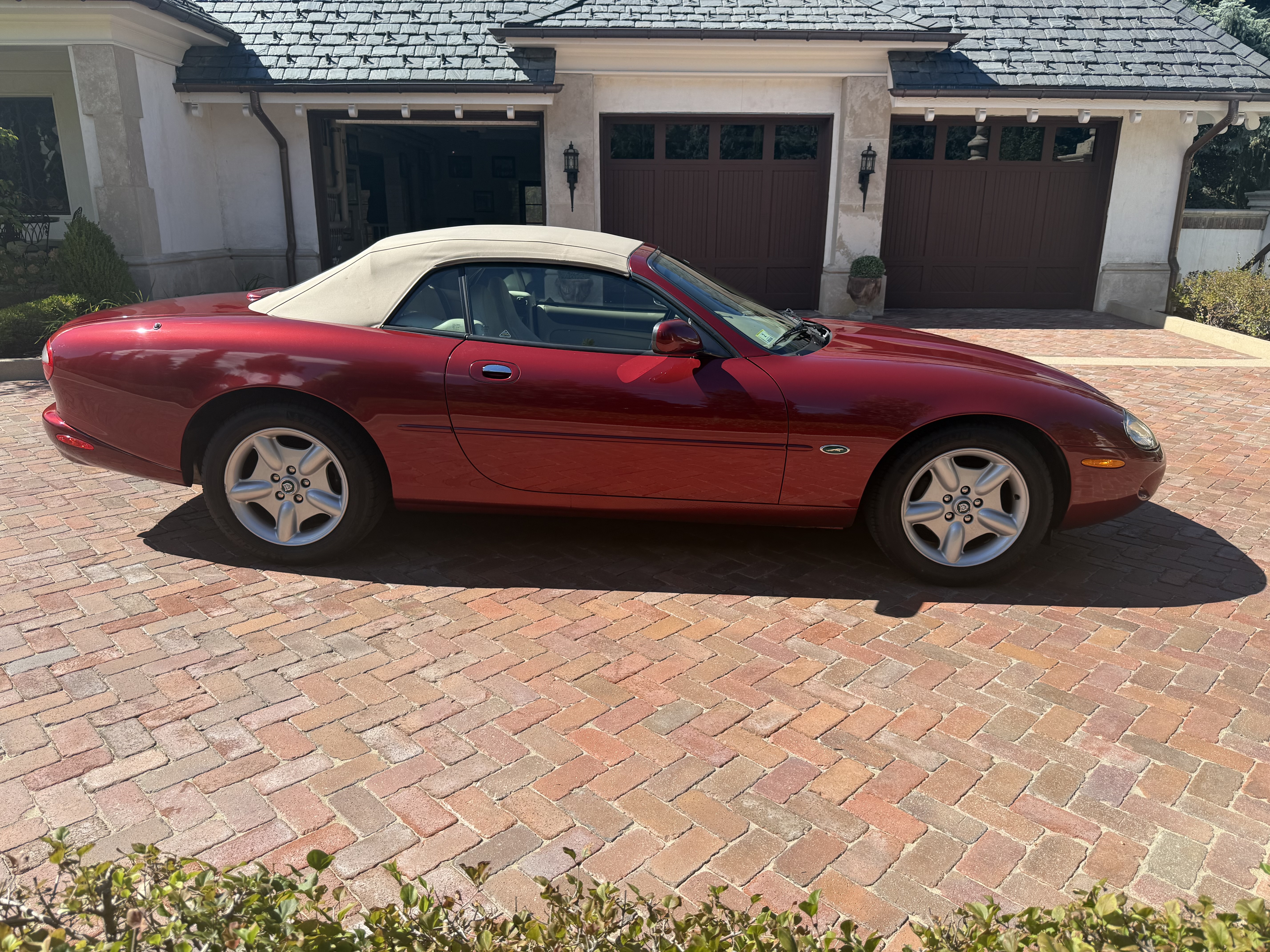 Used 1997 Jaguar XK8 Convertible RWD image 6
