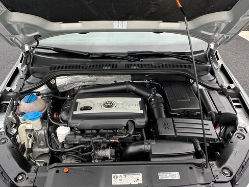 Used 2013 Volkswagen Jetta GLI Autobahn FWD image 13
