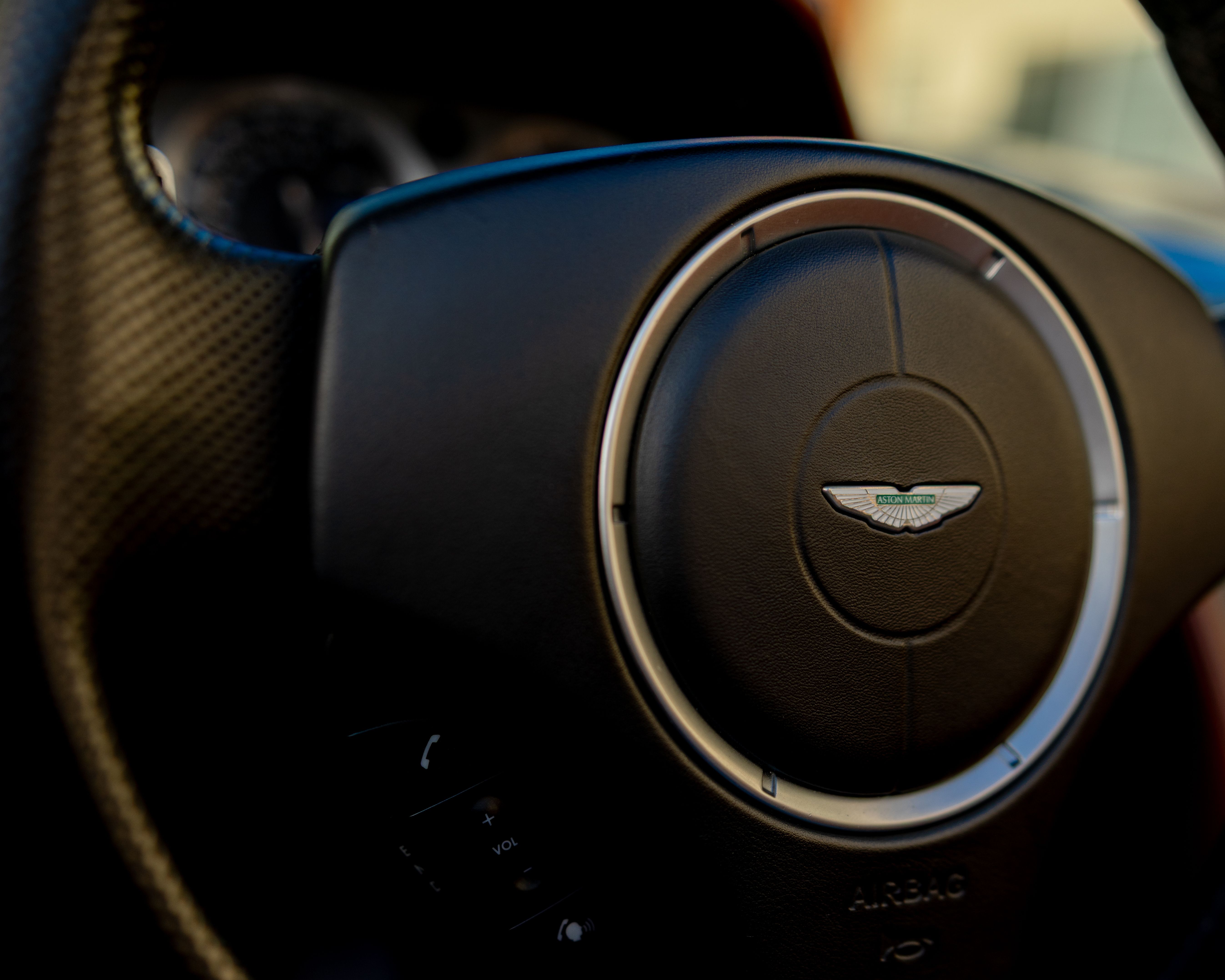 Used 2007 Aston Martin V8 Vantage Roadster RWD image 26