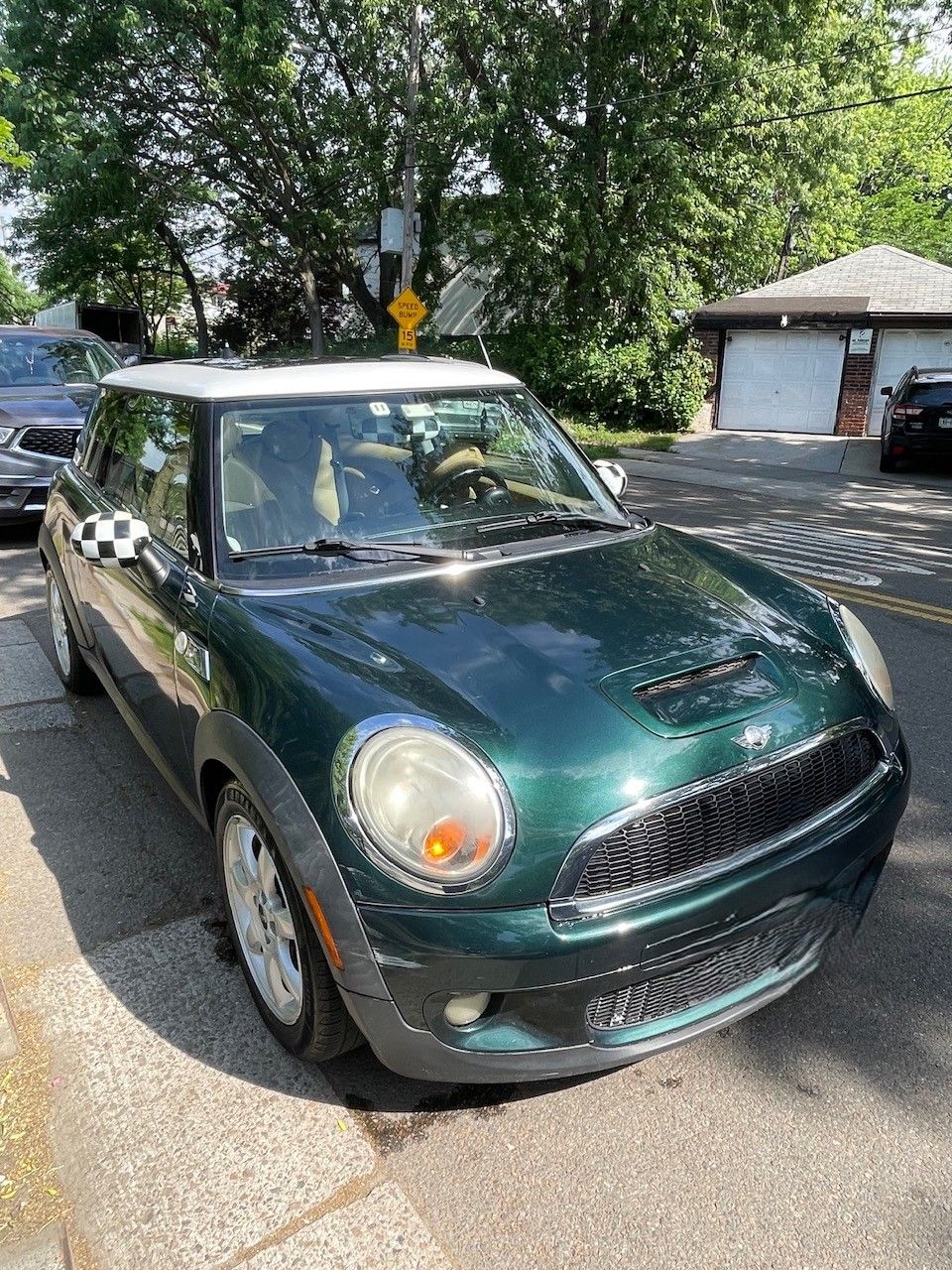Used 2010 MINI Cooper S FWD image 1