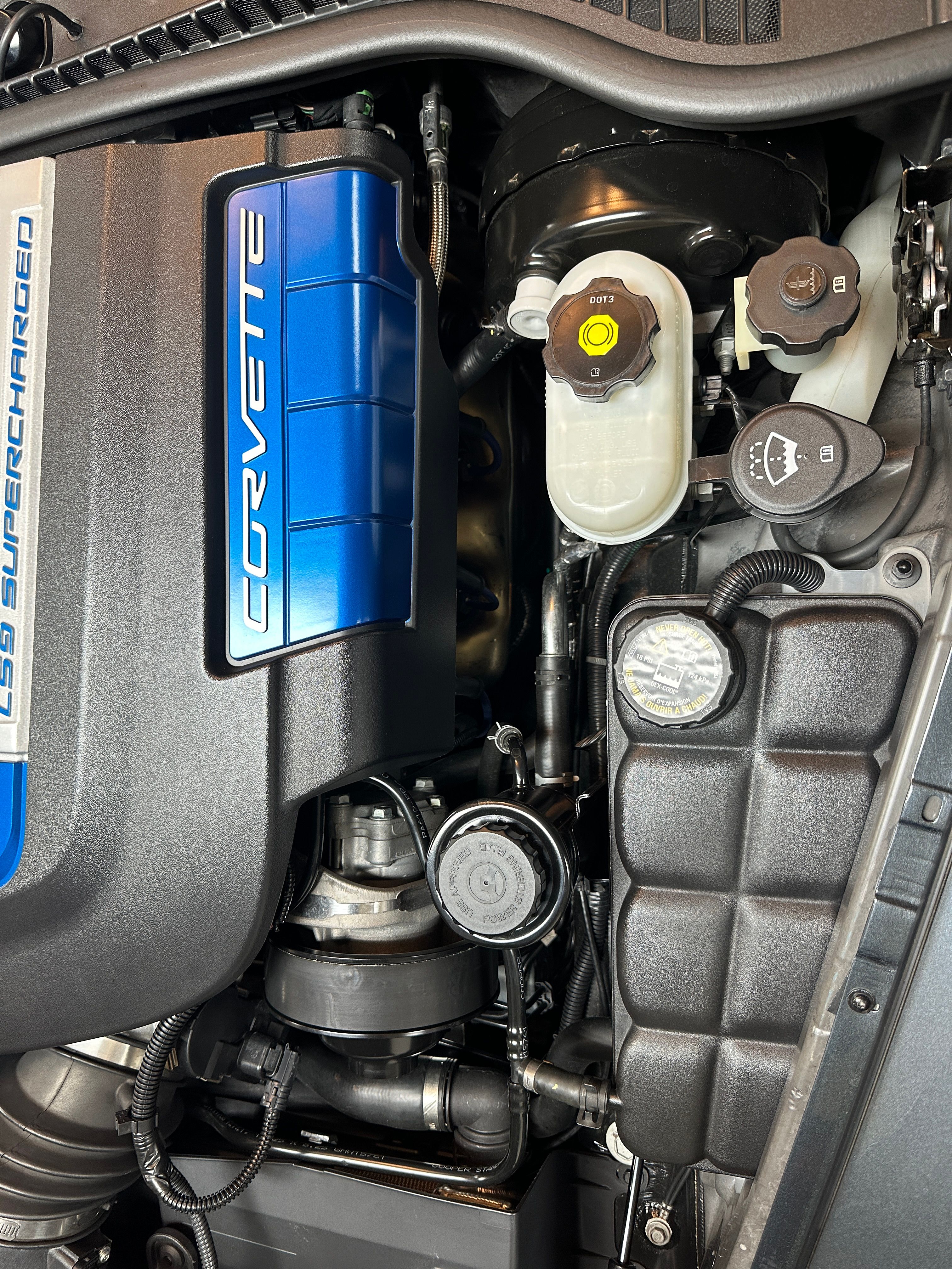 Used 2009 Chevrolet Corvette ZR1 w/ Preferred Equipment Group RWD image 8