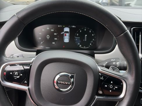 Used 2020 Volvo S90 T6 R-Design w/ Protection Package image 8