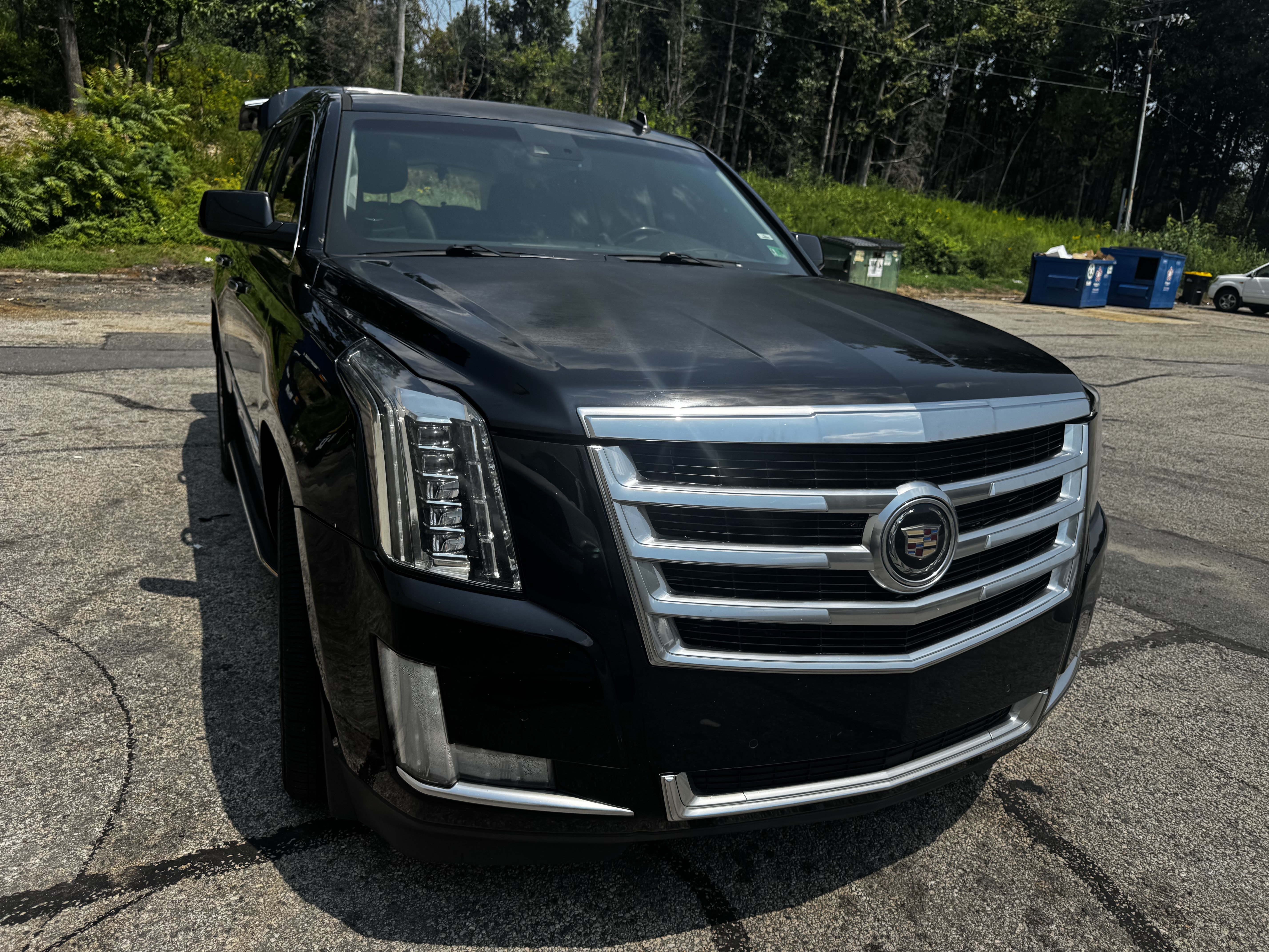 Used 2015 Cadillac Escalade Premium AWD/4WD image 5