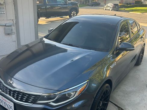 Used 2020 Kia Optima LX image 2