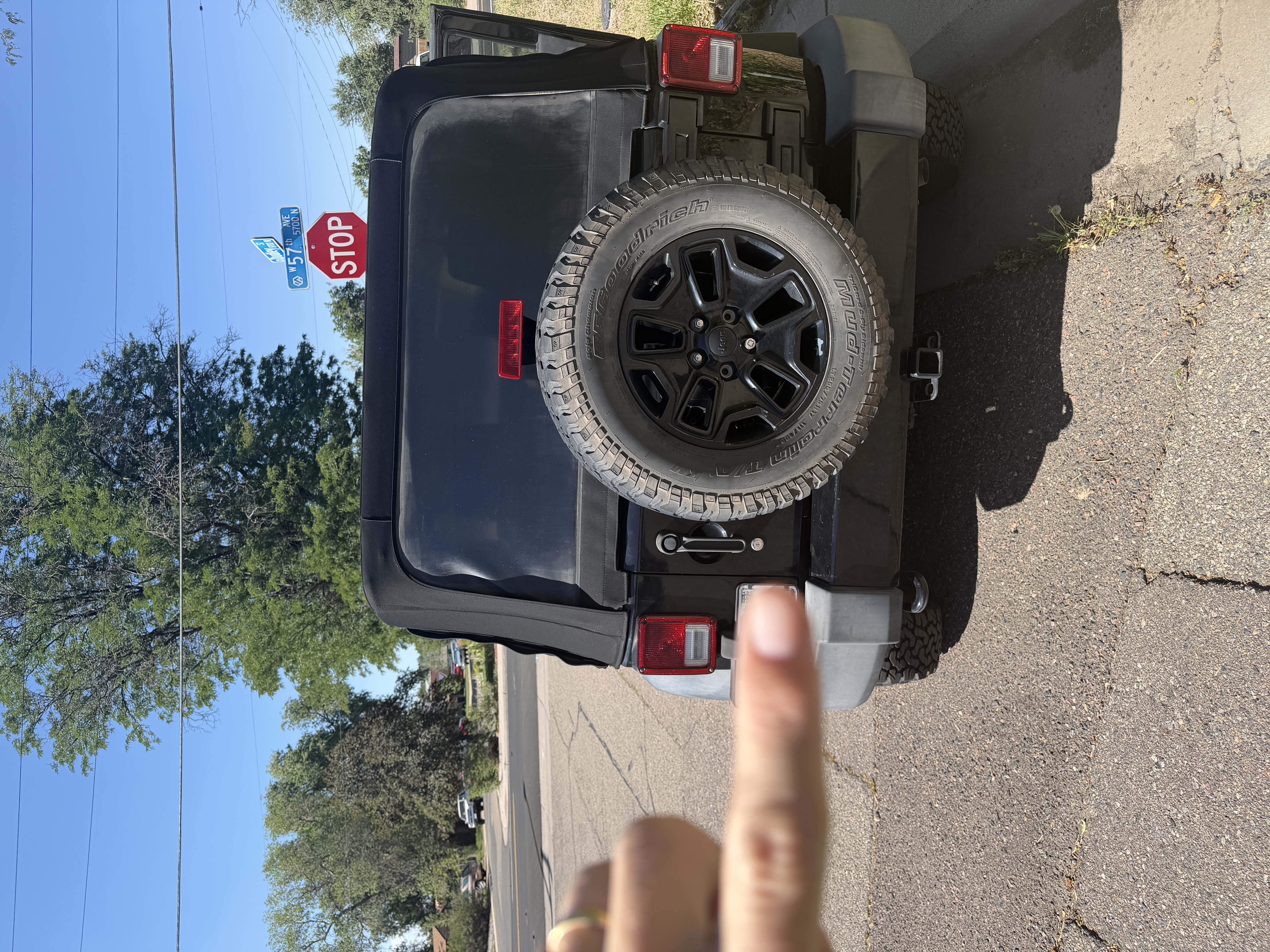 Used 2015 Jeep Wrangler Sport AWD/4WD image 4