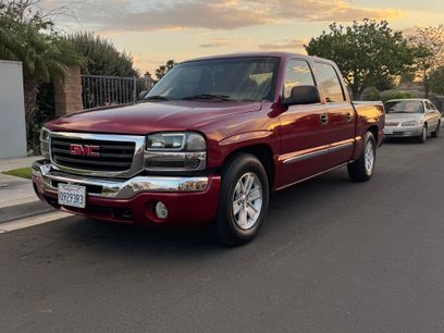 Used 2006 GMC Sierra 1500 SLE w/ Light Duty Power Package