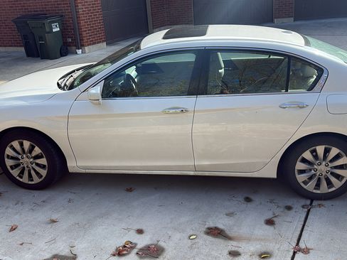 Used 2014 Honda Accord EX-L image 16