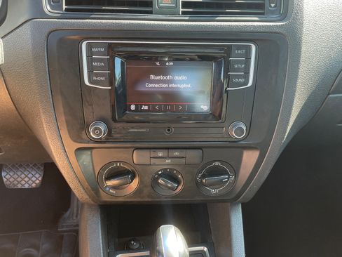 Used 2016 Volkswagen Jetta S FWD image 5