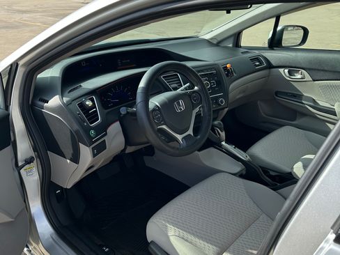 Used 2015 Honda Civic LX image 11