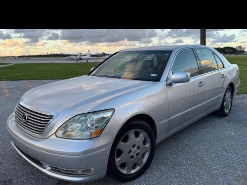 Used 2004 Lexus LS 430 image 1
