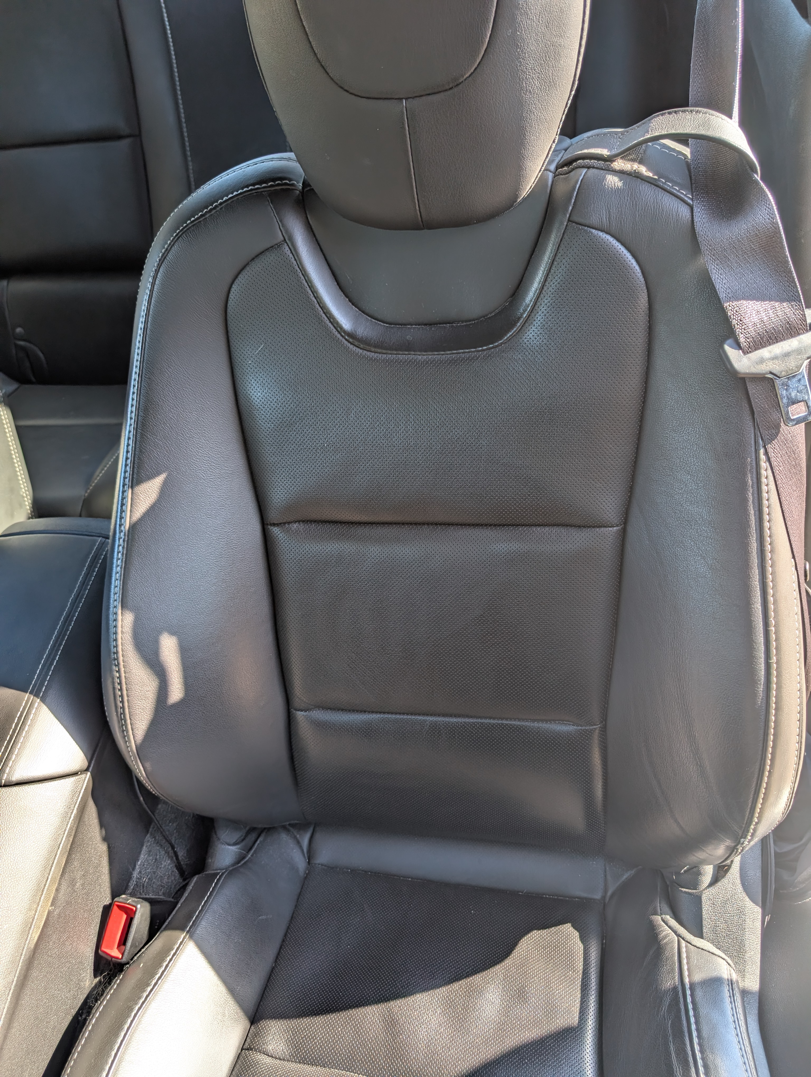 Used 2014 Chevrolet Camaro SS w/ RS Package RWD image 18