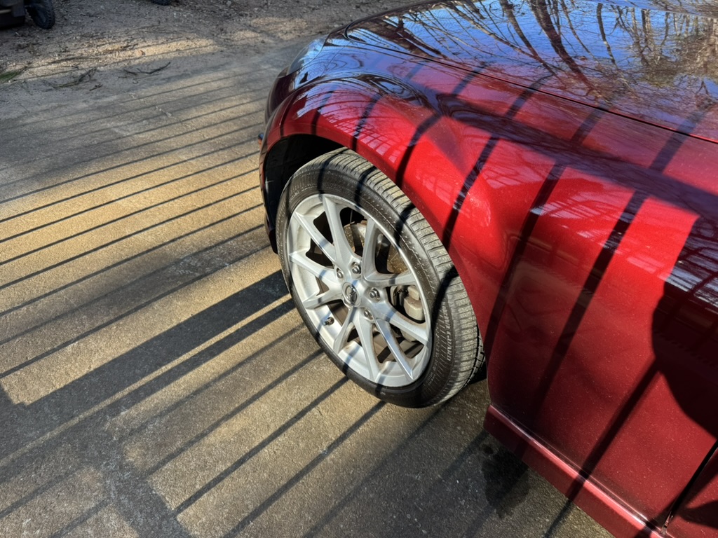 Used 2010 MAZDA MX-5 Miata Grand Touring w/ Premium Pkg RWD image 17