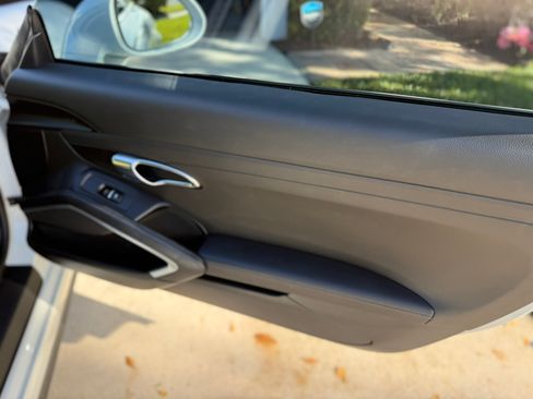 Used 2016 Porsche 911 Carrera 4S image 19