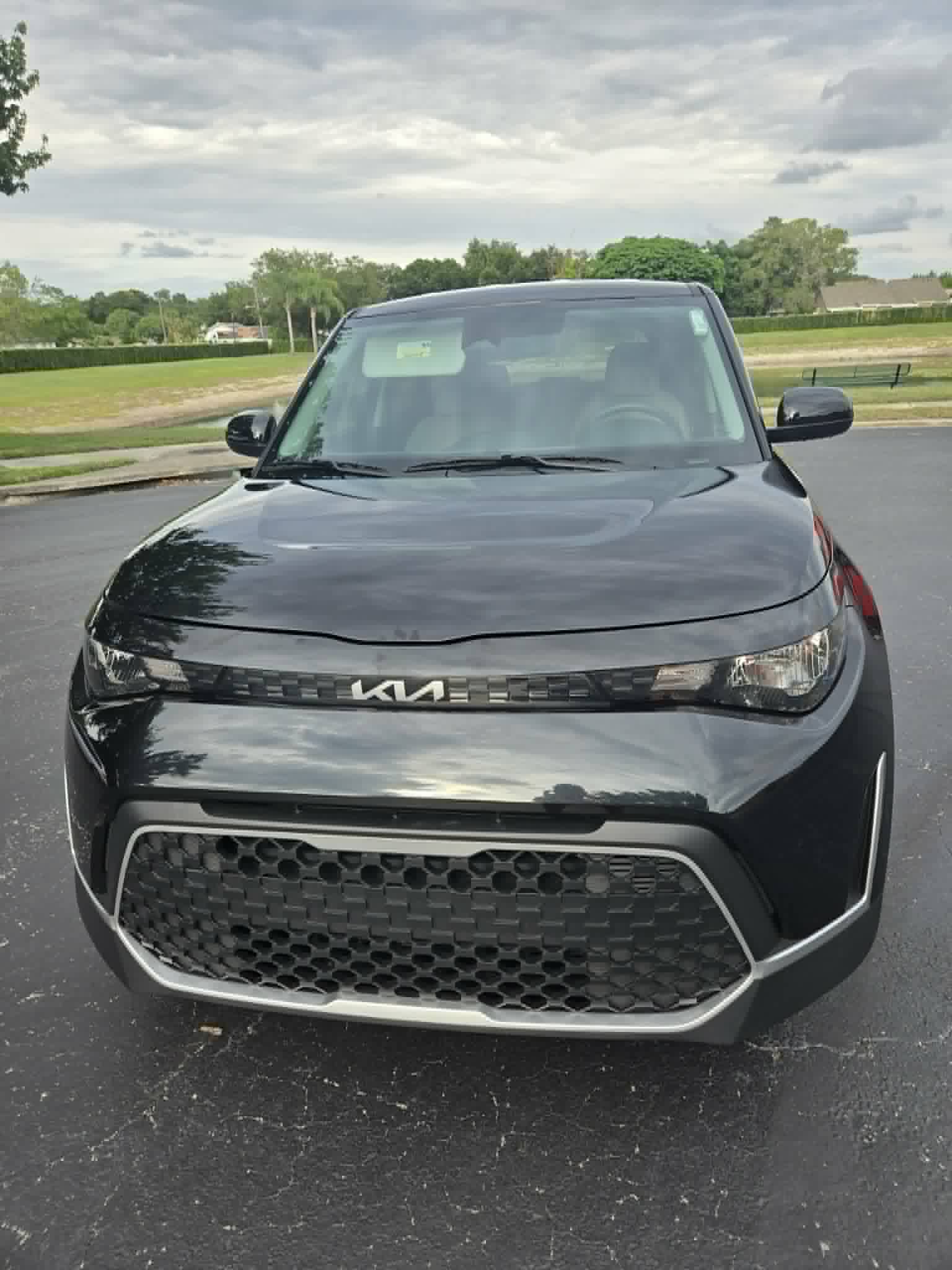 Used 2025 Kia Soul LX w/ LX Technology Package FWD image 4