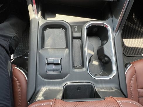 Used 2024 GMC Sierra 2500 Denali Ultimate image 23