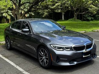 Used 2019 BMW 330i Sedan w/ Premium Package image 1