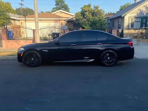 Used 2012 BMW 550i xDrive Sedan AWD/4WD image 6