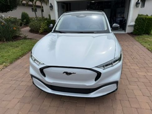 Used 2021 Ford Mustang Mach-E Premium RWD image 1