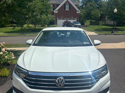 Used 2019 Volkswagen Jetta S w/ Driver Assistance Package FWD image 2