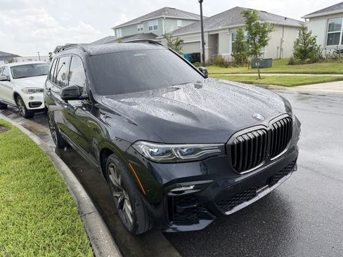 Used 2022 BMW X7 M50i AWD/4WD image 2