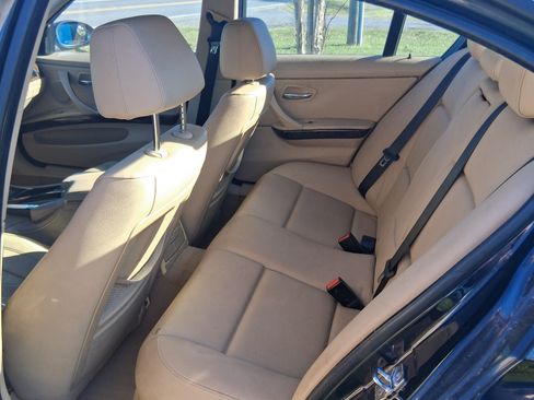 Used 2006 BMW 325i Sedan image 10