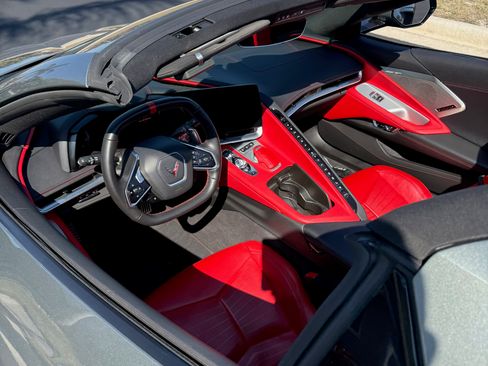 Used 2023 Chevrolet Corvette Stingray Convertible 2D w/ Z51 Performance Package image 6