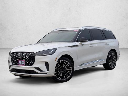 Used 2025 Lincoln Aviator Black Label w/ Jet Appearance Package AWD/4WD image 1