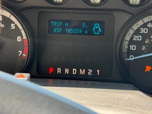 Used 2016 Ford F250 XL RWD image 12