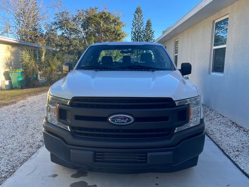 Used 2018 Ford F150 XL w/ Trailer Tow Package image 4