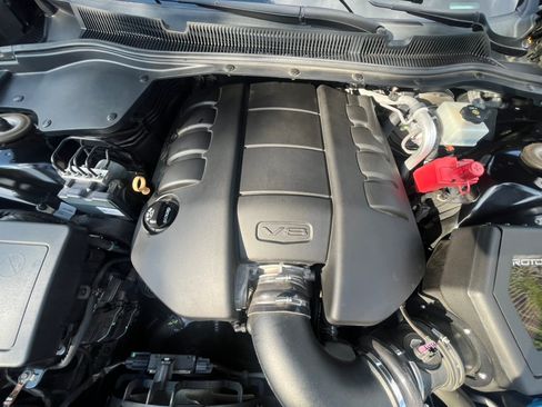 Used 2017 Chevrolet SS image 24