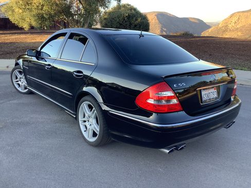 Used 2004 Mercedes-Benz E 55 AMG Sedan image 2