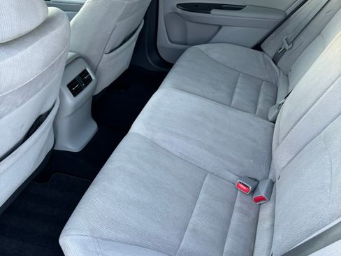 Used 2015 Honda Accord EX image 11