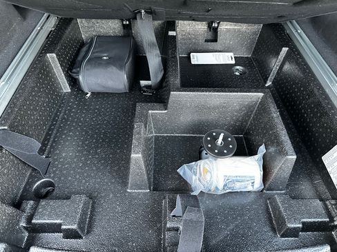 Used 2020 Cadillac XT5 Premium Luxury image 11