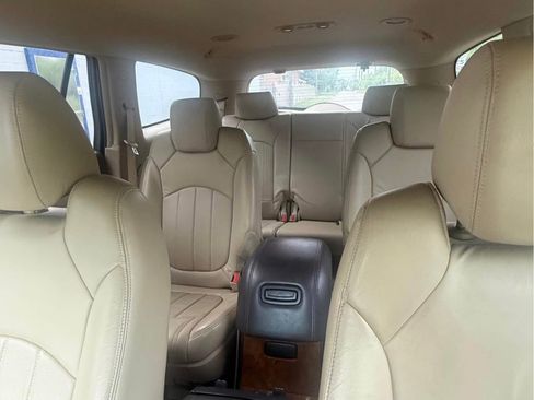 Used 2009 Buick Enclave CXL w/ Entertainment Package #4 AWD/4WD image 6