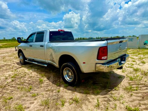 Used 2016 RAM 3500 Tradesman w/ Chrome Appearance Group image 8