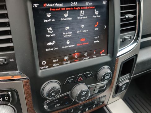 Used 2018 RAM 1500 Laramie w/ Convenience Group image 15