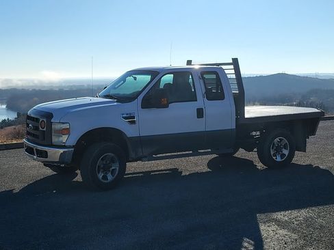Used 2008 Ford F350 XLT image 12
