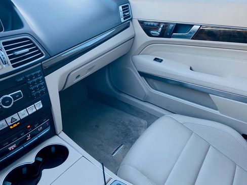 Used 2014 Mercedes-Benz E 550 Cabriolet image 9