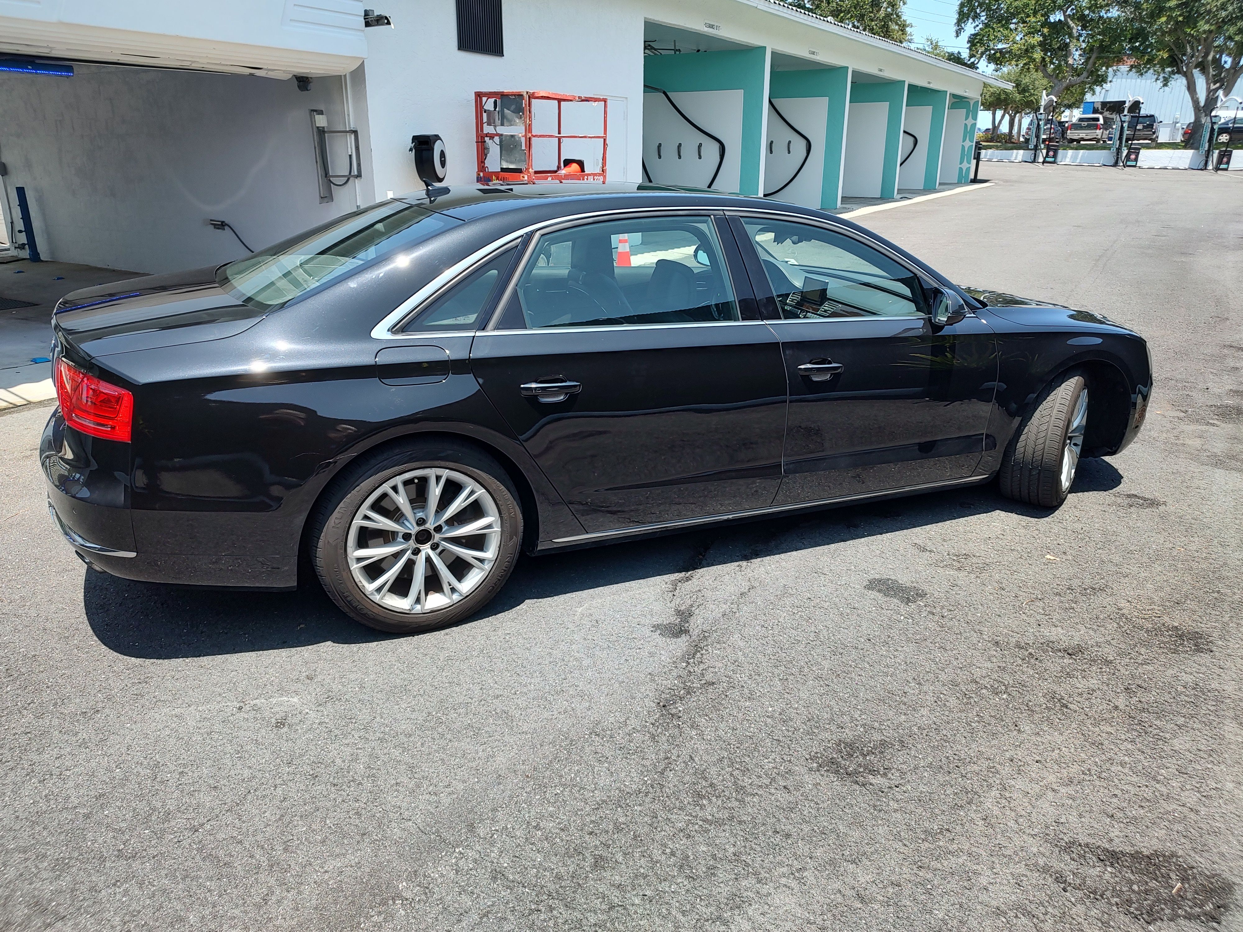 Used 2012 Audi A8 L 4.2 AWD/4WD image 10