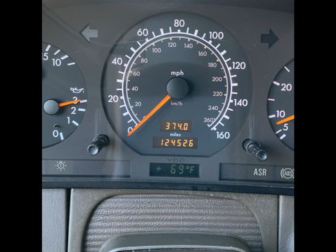 Used 1997 Mercedes-Benz S 320 image 11