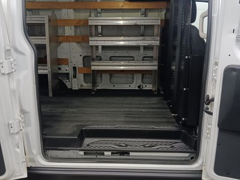 Used 2017 Ford Transit 250 130 Low Roof w/ Exterior Upgrade Package image 25